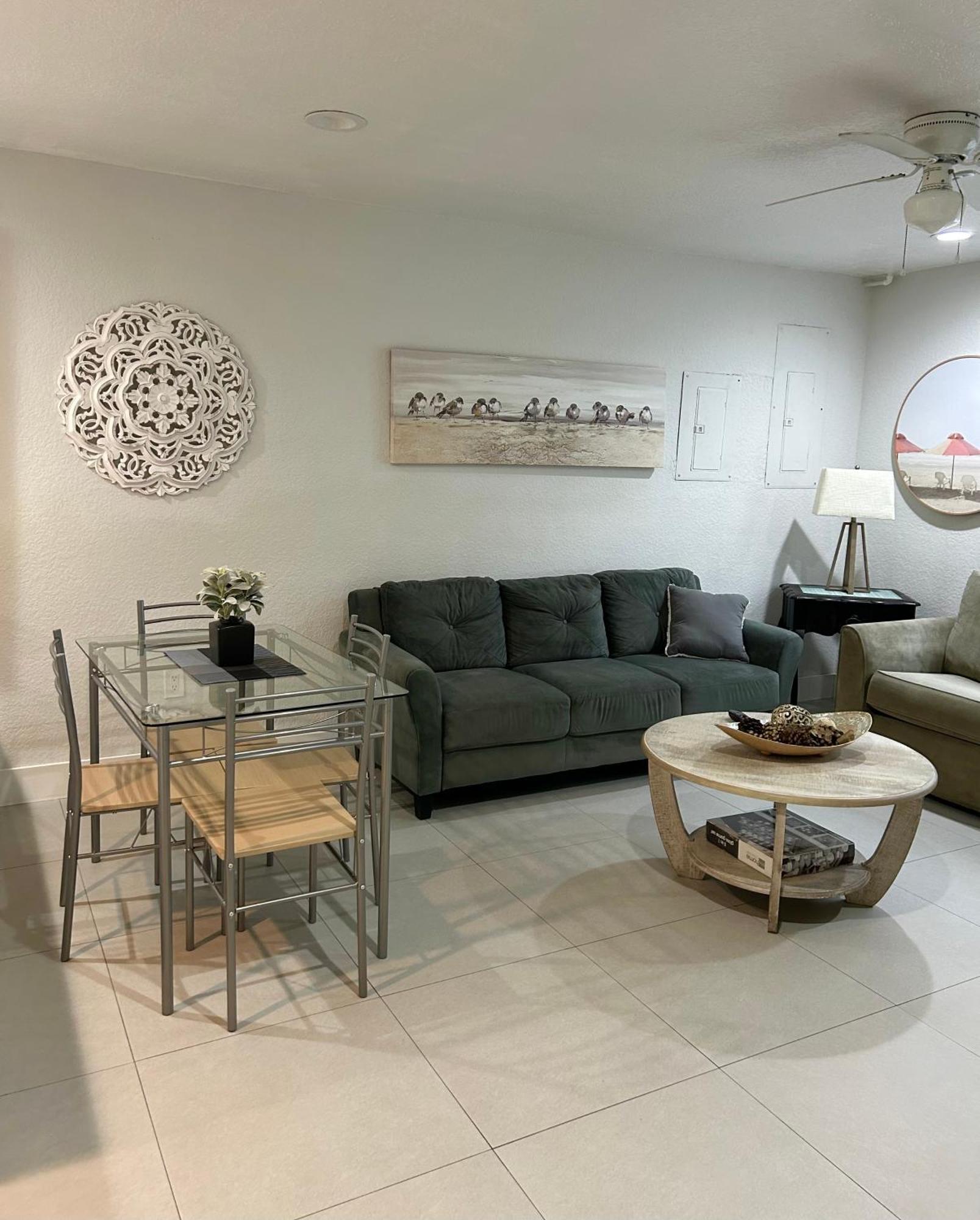 וסט פאלם ביץ' Close To Everything! Perfect Basecamp For Wpb מראה חיצוני תמונה